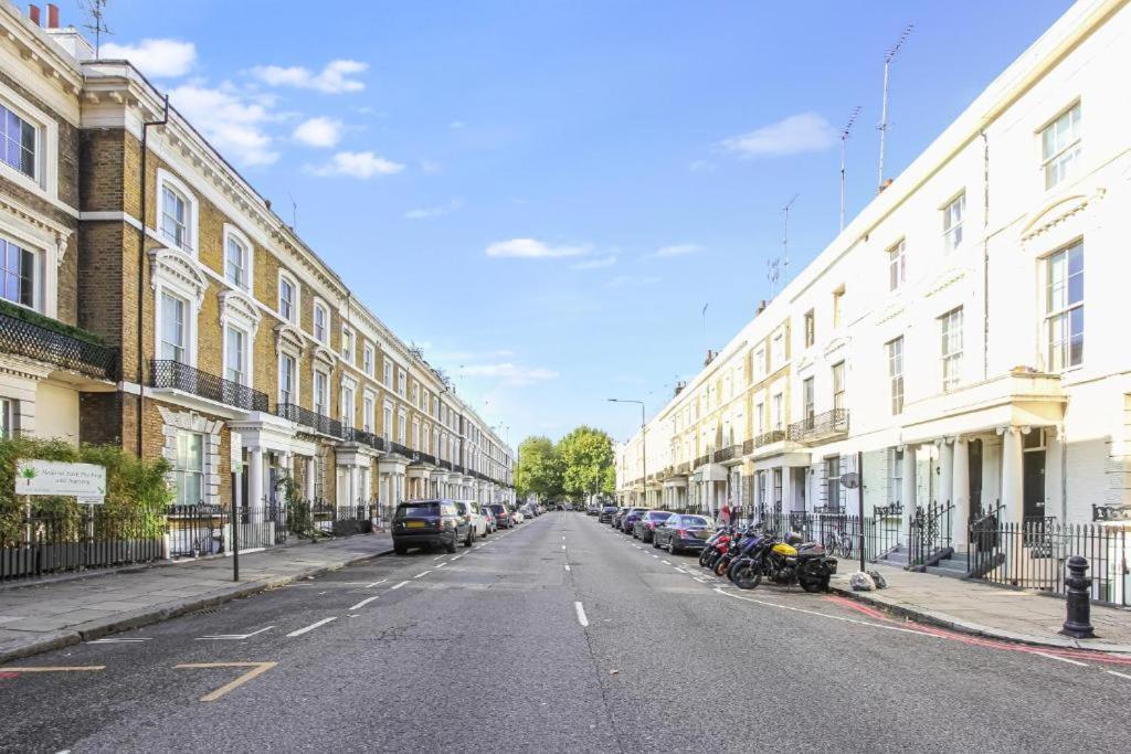 Fancy Basement Flat A Londres Exterior foto